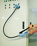 手動油圧パンチャー（ホースタイプ） 使用例